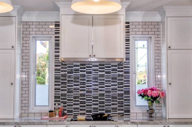 Modern mutfak iç tasarımı