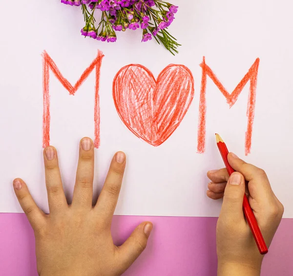 Hands Make Red Pencil Card Mom Mother Day Top View — Stock Photo, Image