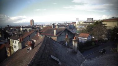 Eski Avrupa şehir, güzel mimari, turizm kırmızı rooftops Panoraması