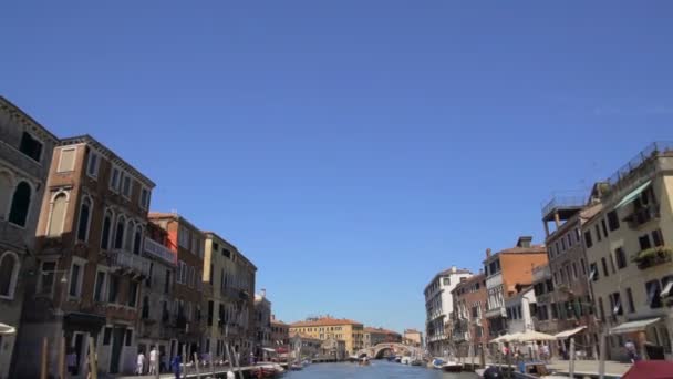 View from water bus moving along Grand Canal, sightseeing trip around Venice — Stock Video