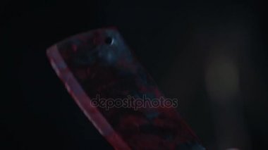 Adam öldürme, şok kişi holding kanlı bıçak cinayet kazara ellerini,