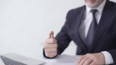 Kurumsal lider satış sözleşmesi, iş ortağı ile kazançlı anlaşma imzalama