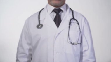 Doktor, yazı tahtası üzerinde yazılı astım eller, genetik akciğer hastalığı, kötü ekoloji