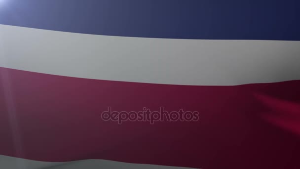 Bandera de Costa Rica ondeando en asta de bandera en el viento, símbolo nacional de la libertad — Vídeo de stock