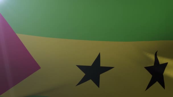 Drapeau de Sao Tomé-et-Principe agitant dans le vent, symbole national de liberté — Video