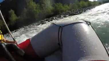 Yolda, riskli spor engellerin üstesinden aktif tekne, kürek çekmeye kirişleri