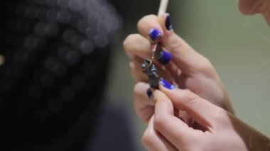 Bu yenileme vintage heykelcik ikinci hayat veren deneyimli el yapımı Tasarımcısı