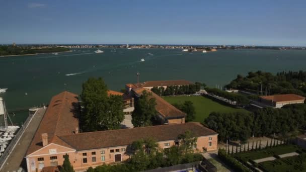 Panoramablick auf Canal Grande und Yachtclub in Venedig, Tourismus, Sehenswürdigkeiten — Stockvideo