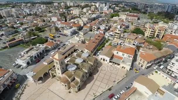 Iglesia de San Lázaro en Larnaca, Chipre, vista aérea. Lugares de interés — Vídeos de Stock