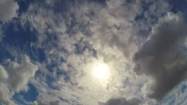 Bellissimo paesaggio nuvoloso timelapse, felicità eterna con Dio in cielo — Video Stock