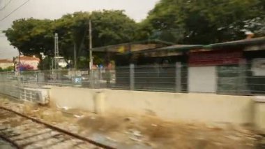 Cityscape değiştirme trenin çalışan demiryolu parça ile görüntülendi?