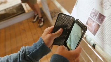 Cep telefonu ünlü site hakkında bilgi yönetim kurulu fotoğraf çekici holding turizm