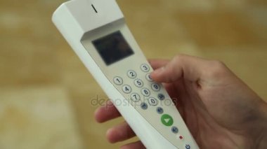 Ayarlarını kontrol paneli ses kılavuzun düğmelere basarak seçme turizm