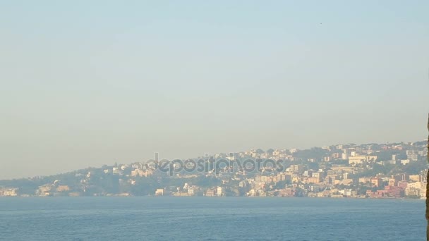Vista incrível de Nápoles de Castel dell 'Ovo, paisagem urbana, passeios turísticos na Itália — Vídeo de Stock