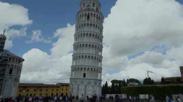 Pisa Kulesi, insanlar antik yerler, zaman atlamalı için heyecan verici Tur — Stok video