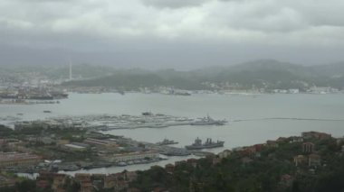 La Spezia şehir ve deniz bağlantı noktası ile gemi, cityscape, Cinque Terre Panoraması
