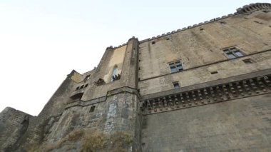 Napoli, antik mimari Ortaçağ Maschio Angioino kale