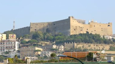 Castel Sant Elmo ve dolgu Napoli, turizm, sıra muhteşem manzarasının