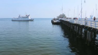 Zevk tekne turist dönen açık deniz yolculuğu, yaz tatili, seyahat