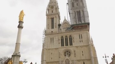 Roma Katolik Zagreb Katedrali şehir merkezinde, Mimarlık Hırvatistan görünümü