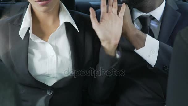 Conflict between upset business man and woman sitting in car, workplace affair — Stock Video