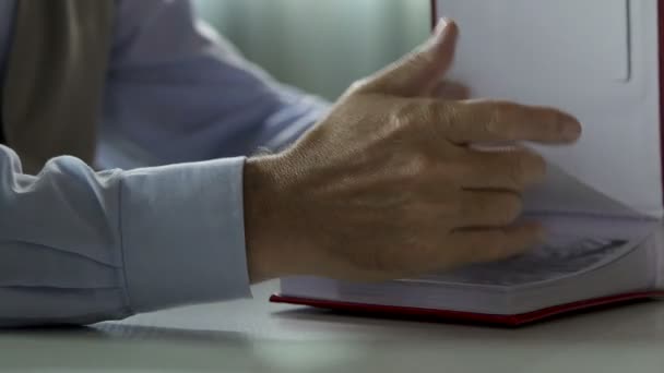 Widower stroking photo of his wife, reviewing old family album, good memories — Stock Video