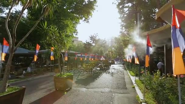 Street restaurant with Armenian national cuisine, celebrating independence day — Stock Video