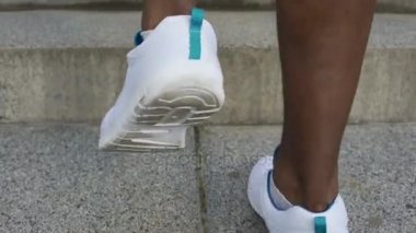 Profesyonel sporcu Maratonu, sağlıklı ve aktif yaşam tarzı için hazırlanıyor