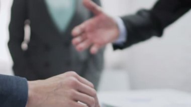 Tokalaşırken, erkek ve dişi Ortaklar anlaşmaya, diplomatik ilişkileri gel