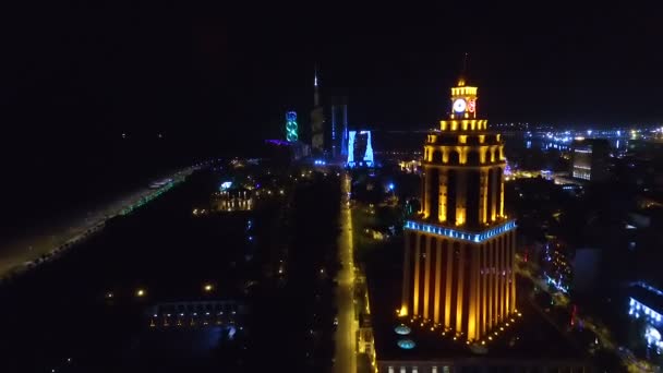 A légi felvétel a gyönyörű megvilágított városközpont-Batumi, Georgia-utazás — Stock videók