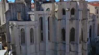 Gotik Carmo Church ve Lizbon Depremi, geçmiş mahvetti, manastırda görünümü