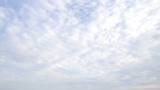 Nieuwsgierige toeristen kwam tot observatie dek om te genieten van adembenemend uitzicht op Rome — Stockvideo