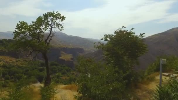 Vista aérea de la impresionante gama del Cáucaso magnífica naturaleza virgen, Armenia — Vídeos de Stock