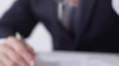 Giving anahtar rüya evi kira anlaşmasının imzalanması alıcıya, Emlak Yöneticisi