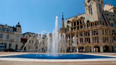 Batum, turist şehir yerler ile ilgilenen Avrupa meydanda ortasına çeşme