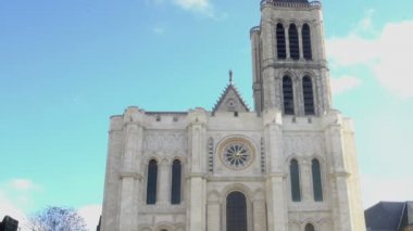 Muhteşem abbey Kilisesi Saint Denis Bazilikası, Paris'te benzersiz mimari