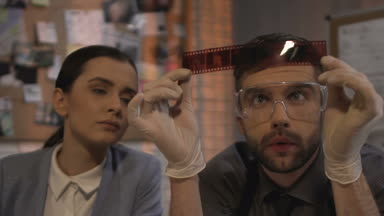 Olgu sunumu, kanıt kanıt bağlamak için film fotoğraf analiz dedektifler