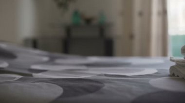 Temiz yatak çarşafları, konaklama hizmet kalitesi üzerinde yıkanmış havlu ile otel Süiti