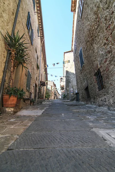 Monumentos históricos edifícios de rua, Toscana, Marina di Grosset — Fotografia de Stock