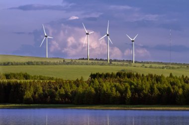 Prisecnice Barajı Neuhausen hory dağlarda.