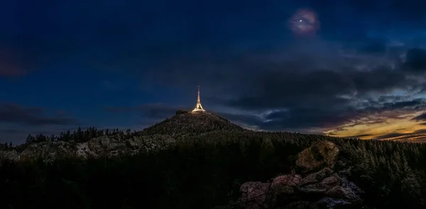 Soluppgång Solnedgång Över Staden Liberec Tjeckien Skämtade Utsikt Från Virive — Stockfoto