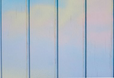 Beyaz ve pembe renkli mavi ahşap bir zemin.