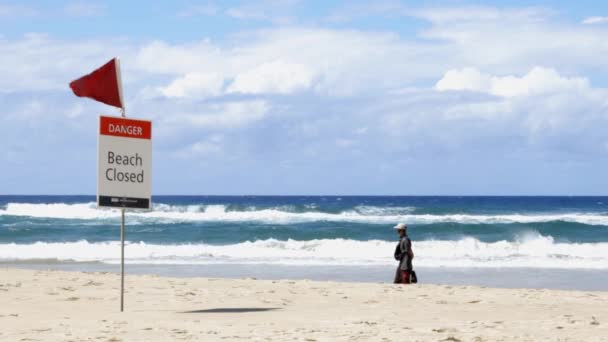 Surfers Paradise Australia Abril 2020 Playa Cerrada Virus Covid Playa — Vídeos de Stock