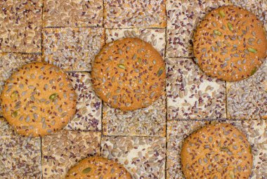 tahıllar ile bisküvi