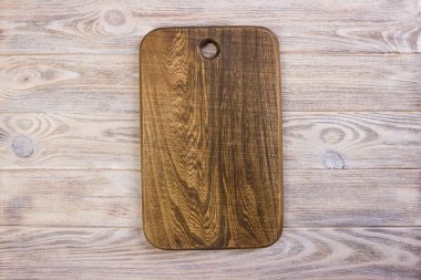 mutfak et kesme tahtası Beyaz ahşap doku zemin üzerine