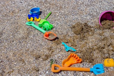 Yaz plaj ve oyuncaklar zamanında. Tatil