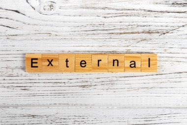 Tahta bloklar kavramı ile yapılan dış kelime