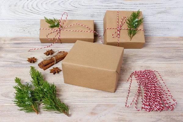 Hediye. paketleri hediye, adım adım Üstten Görünüm