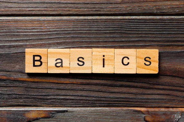 Basics Λέξη Γραμμένο Ξύλο Μπλοκ Basics Κείμενο Στο Τραπέζι Έννοια — Φωτογραφία Αρχείου