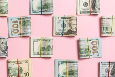 Para Arka Plan iş kavramı metin için kopya alanı ile üst wiev amerikan yüz dolarlık banknotlar ile.